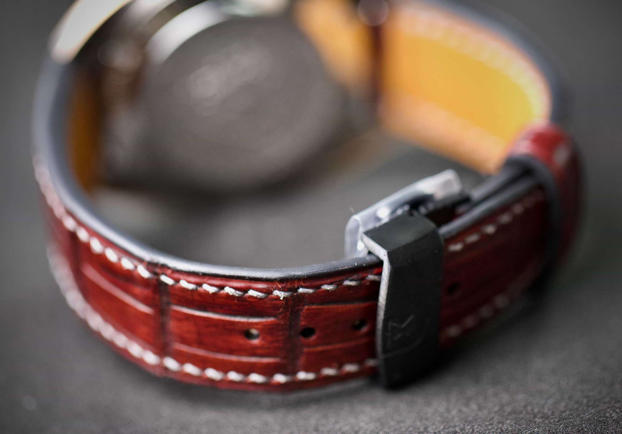 Atelier Petrov Croco Burgundy Strap A-P-C-B-S-2 – Swiss Time